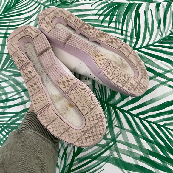 On Cloud The Roger Advantage Sneakers in White/Lily Women's Size 8 - Picture 4 of 8